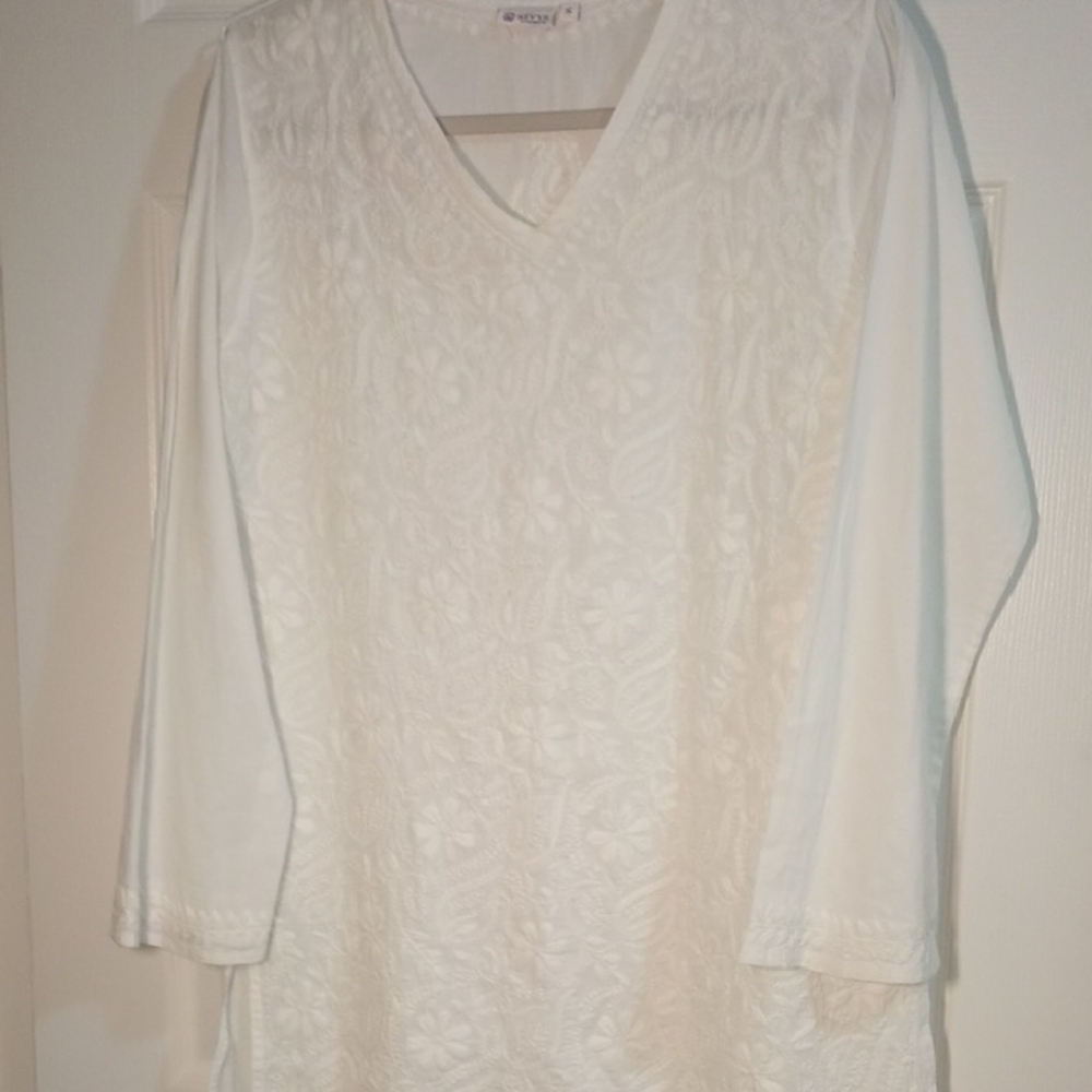 SEVYA (Dunner)STUNNING White On White Embroidered V-Neck Tunic 100% COTTON Small